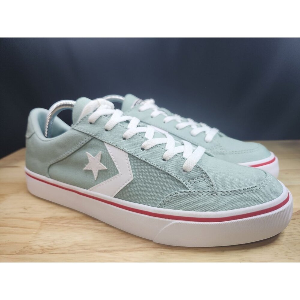 Sample convers Unisex size 9